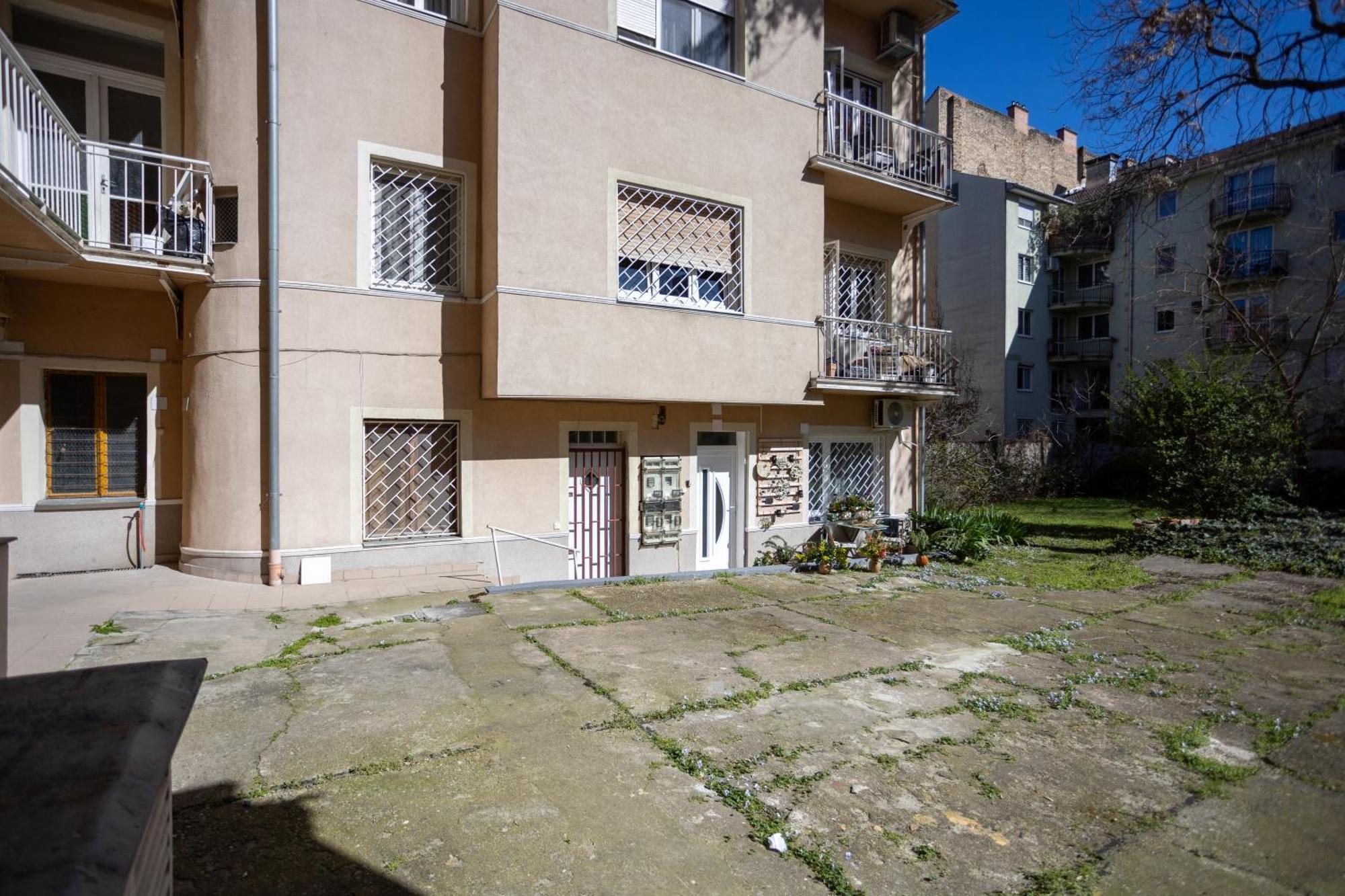 Ginkgobiloba The Green Harmony Apartment Budapest Exteriör bild